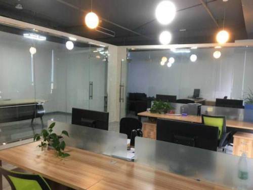 墊江縣南門精品建材城微型企業(yè)孵化園