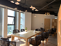 重慶兩江新區(qū)阿里創(chuàng)業(yè)孵化園，獨立辦公室55元/平方，高檔裝修，全新辦公家具（拎包入駐）