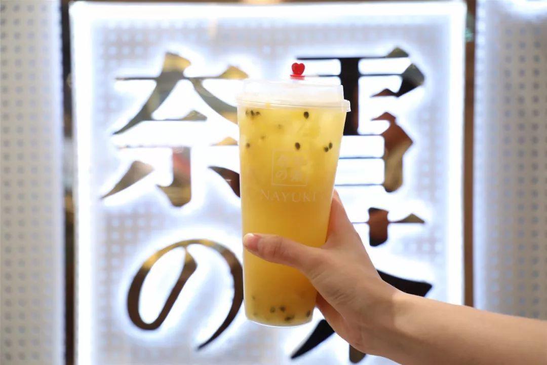 創(chuàng)業(yè)｜34歲，她靠500家茶飲店撐起一個(gè)IPO