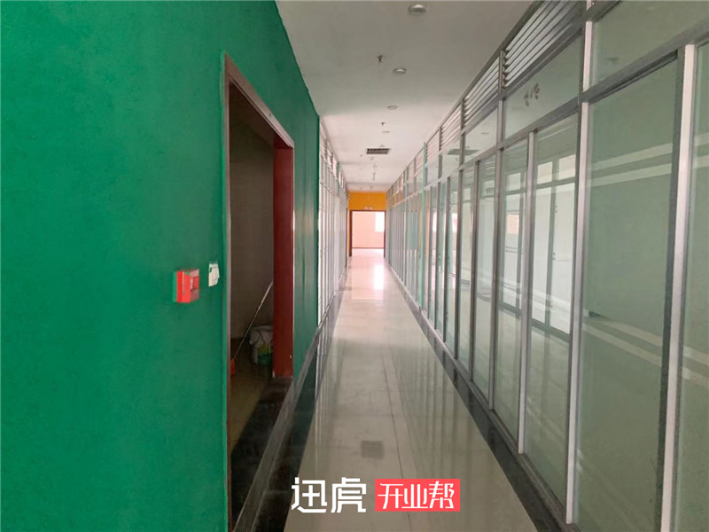 重慶沙坪壩區(qū)紅巖廣場(chǎng)創(chuàng)業(yè)園